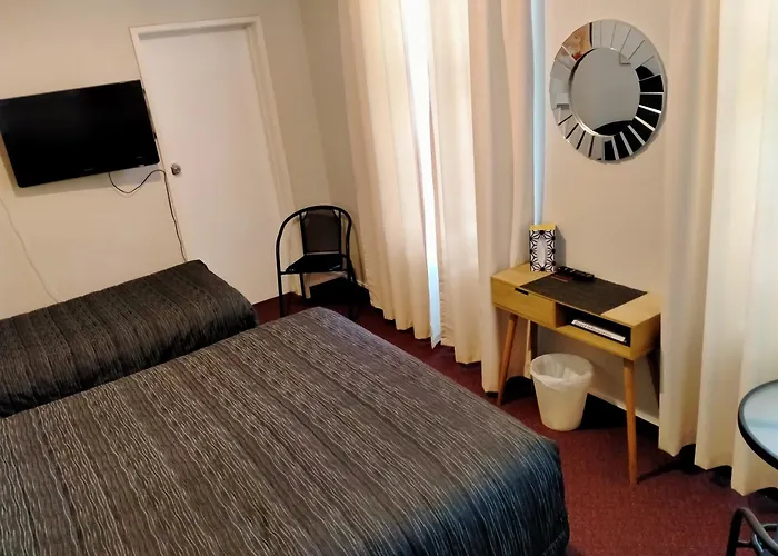 Masonic Hotel